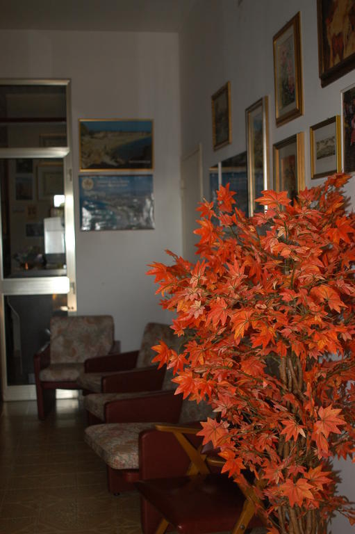 Albergo Villa Canapini Chianciano Terme Exterior foto