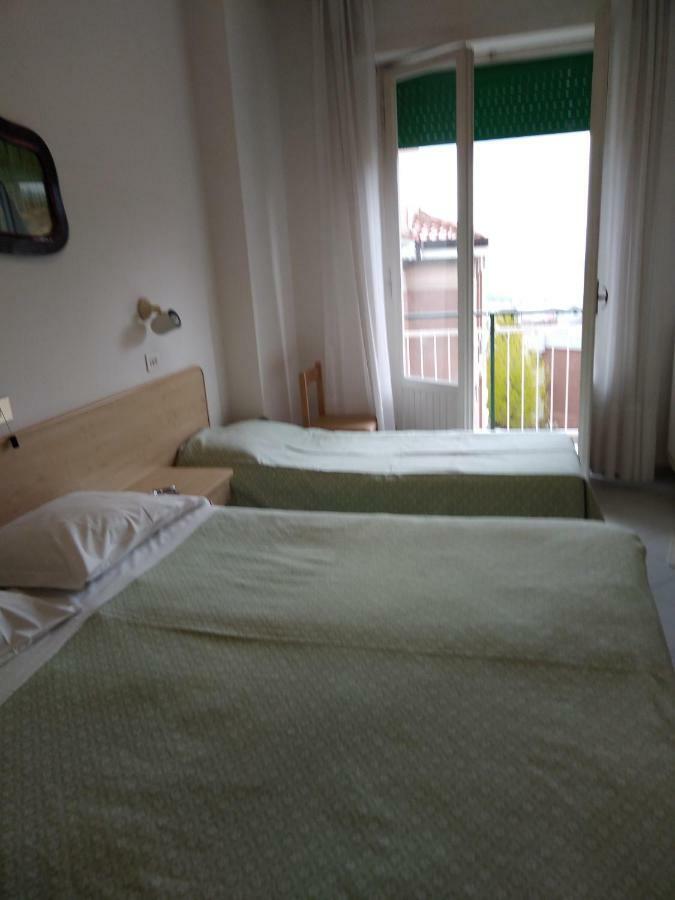 Albergo Villa Canapini Chianciano Terme Exterior foto